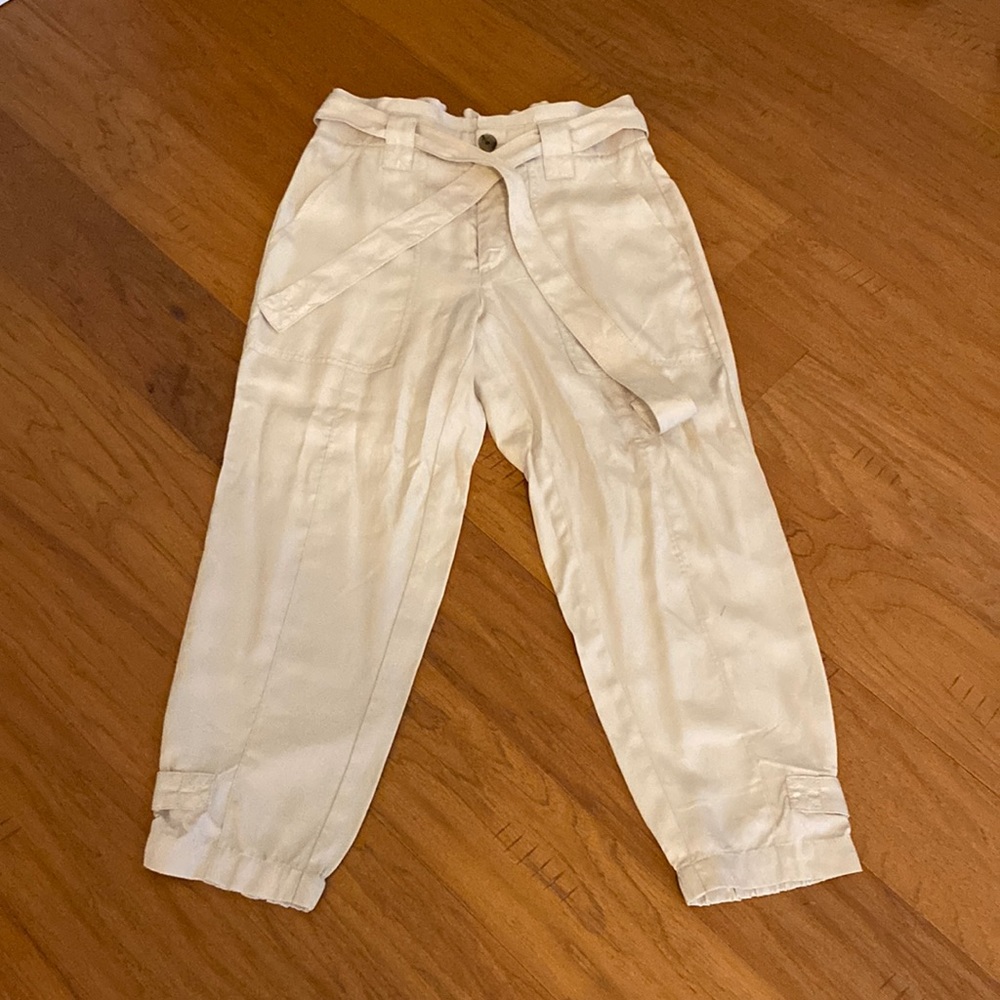 Women’s pants- soft material 100%lyocell- satin like fabric. Great for summer